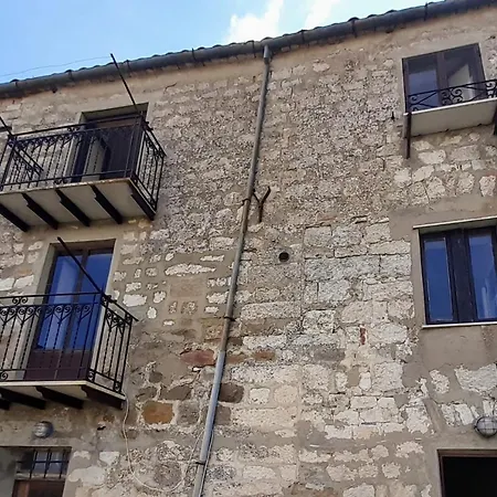 Balcon De Petralia Holiday home