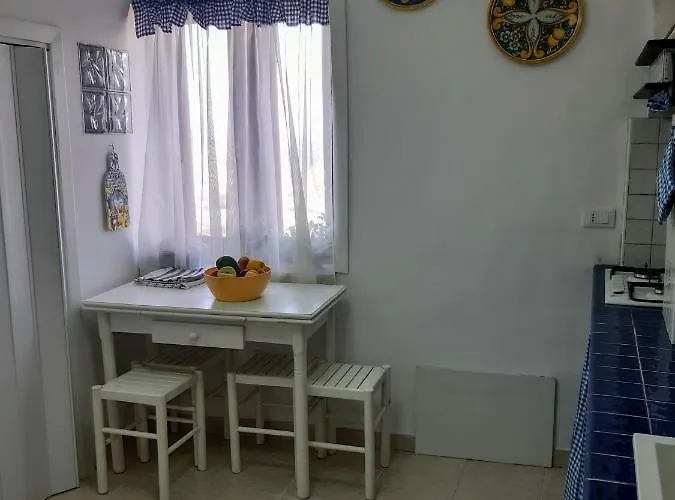 別荘 Balcon De Petralia